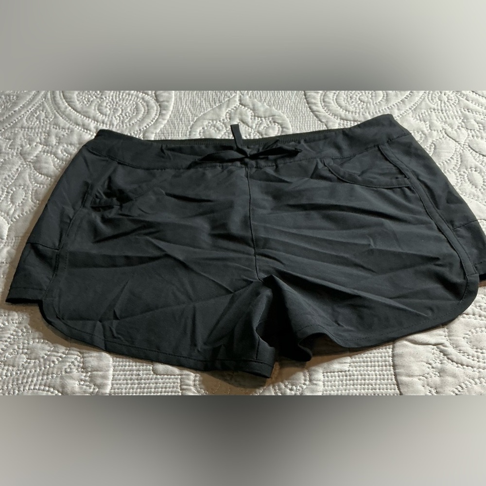 Kids Black Athletic Shorts - Picture 4 of 5